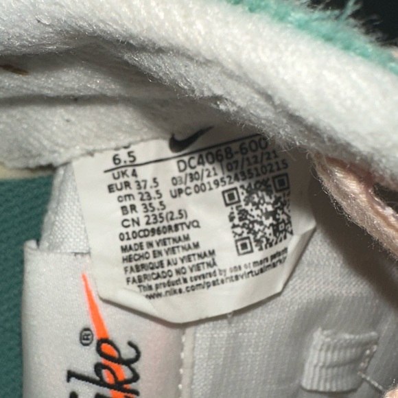 Nike women’s Air Max Dawn 'Rust Pink Jade Glaze 6 1/2 - Picture 7 of 8